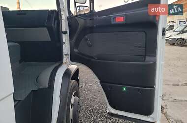 Вантажний фургон Mercedes-Benz Vario 2011 в 