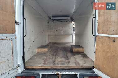 Вантажний фургон Mercedes-Benz Vario 2011 в 