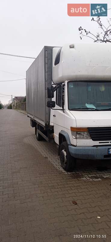 Тентований Mercedes-Benz Vario 2001 в Рівному