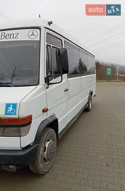 Приміський автобус Mercedes-Benz Vario 1997 в Косові