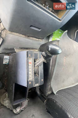 Грузовой фургон Mercedes-Benz Vario 1997 в 