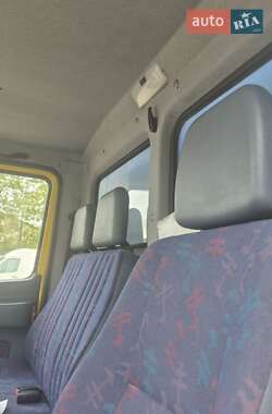 Вантажний фургон Mercedes-Benz Vario 1999 в 