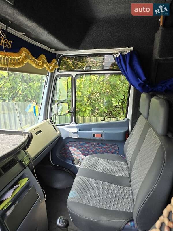 Вантажний фургон Mercedes-Benz Vario 1997 в Підволочиську