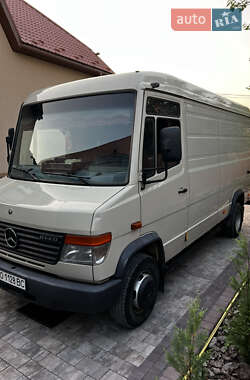 Грузовой фургон Mercedes-Benz Vario 2005 в Иршаве