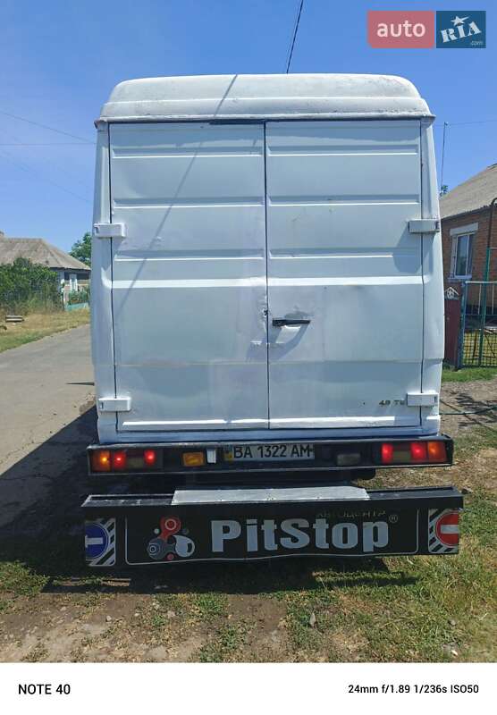 Грузопассажирский фургон Mercedes-Benz Vario 1996 в Киеве