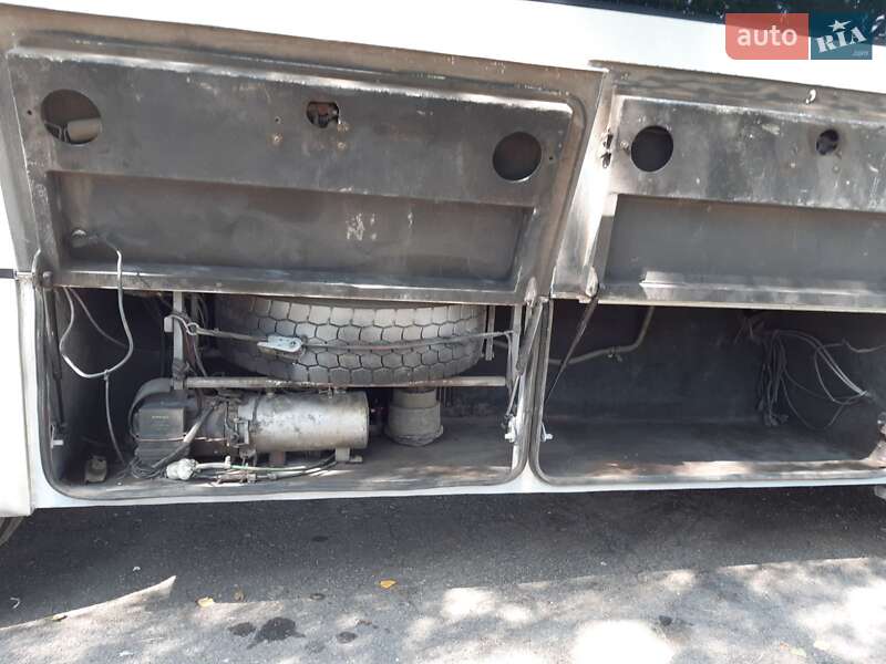 Городской автобус Mercedes-Benz Vario 2001 в Дубно