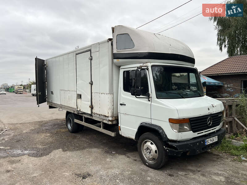 Mercedes-Benz Vario 2000 Mercedes-Benz Vario 2000