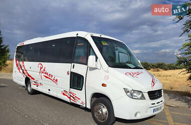 Туристический / Междугородний автобус Mercedes-Benz Vario 2010 в Черновцах