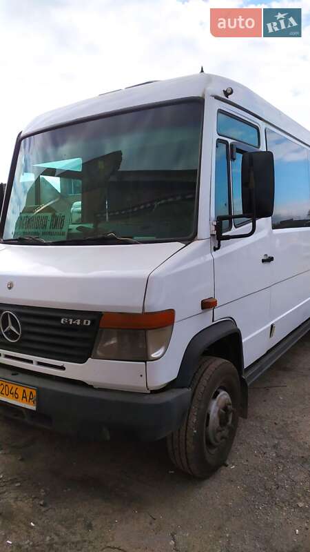Mercedes-Benz Vario 2000