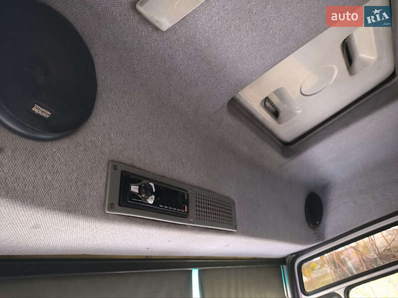 Грузовой фургон Mercedes-Benz Vario 2000 в Черкассах