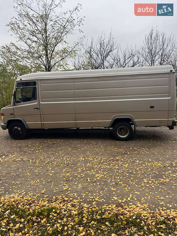 Грузовой фургон Mercedes-Benz Vario 2000 в Черкассах