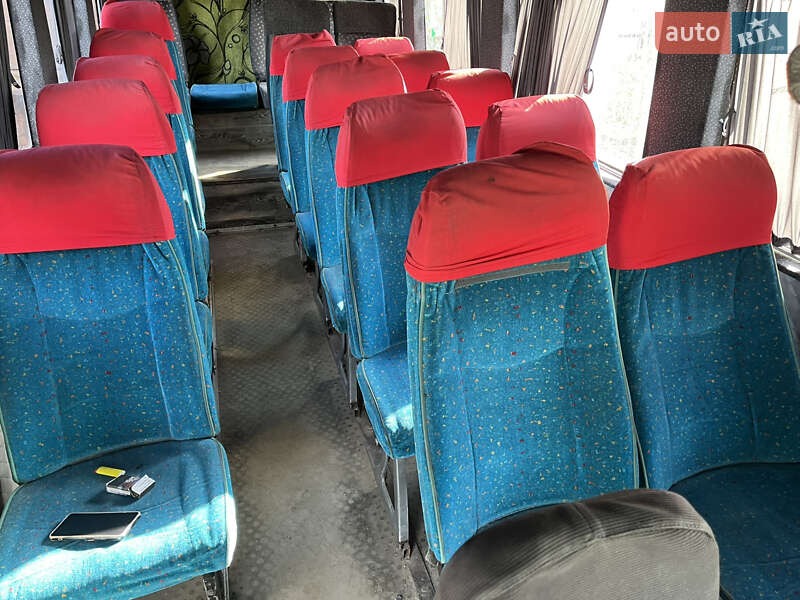 Пригородный автобус Mercedes-Benz Vario 2000 в Хмельницком