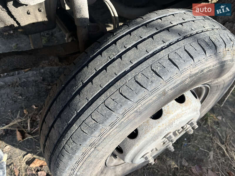 Пригородный автобус Mercedes-Benz Vario 2000 в Хмельницком