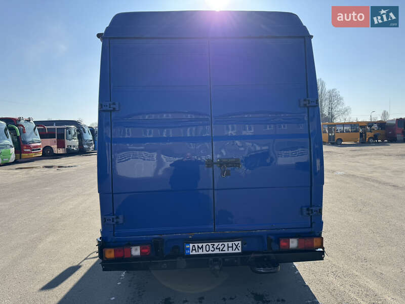 Вантажний фургон Mercedes-Benz Vario 1997 в Житомирі
