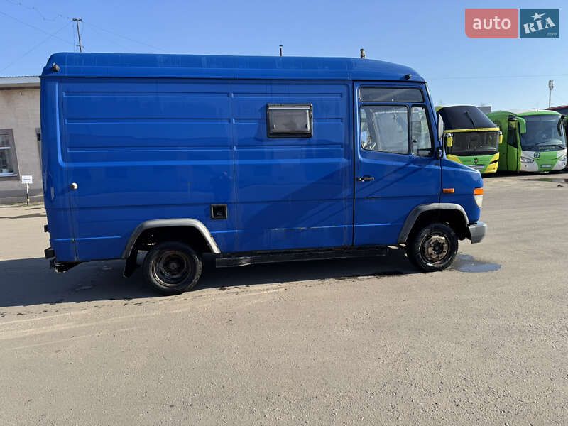 Вантажний фургон Mercedes-Benz Vario 1997 в Житомирі
