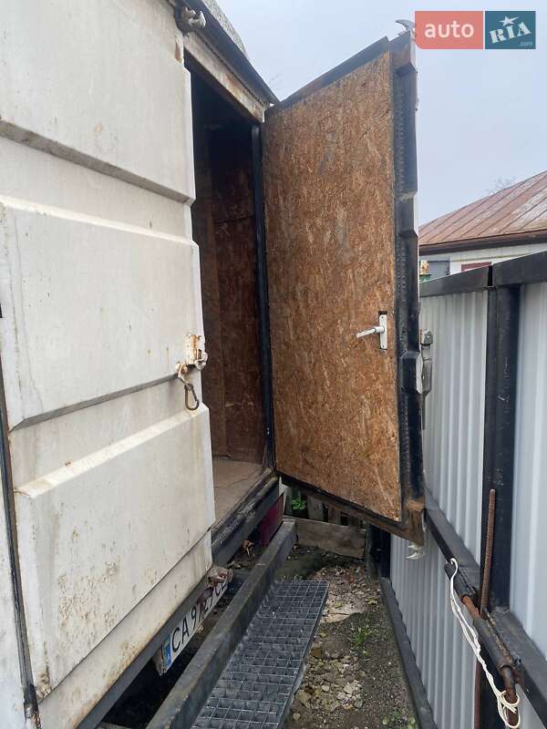 Грузовой фургон Mercedes-Benz Vario 2000 в Смеле