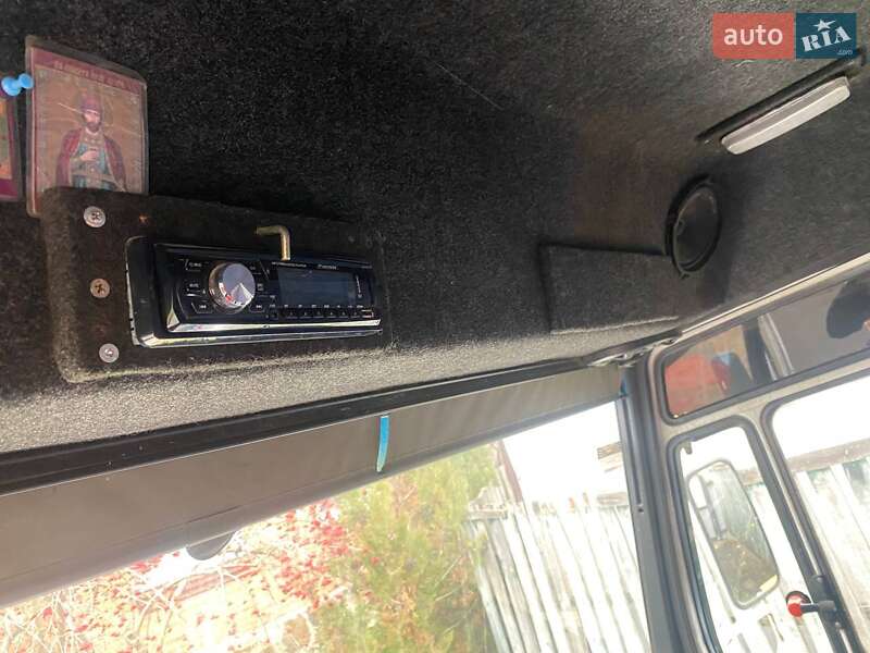 Грузовой фургон Mercedes-Benz Vario 2000 в Смеле