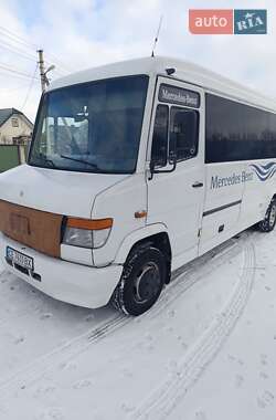 Туристичний / Міжміський автобус Mercedes-Benz Vario 1999 в Чернівцях