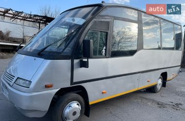Туристический / Междугородний автобус Mercedes-Benz Vario 1998 в Хмельницком