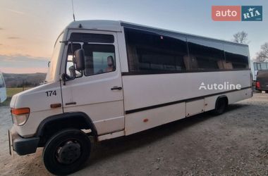 Пригородный автобус Mercedes-Benz Vario 2008 в Львове