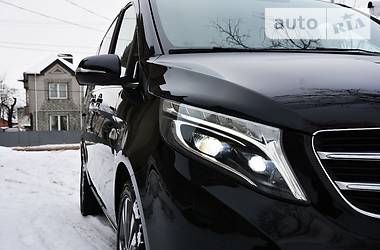 Мінівен Mercedes-Benz Viano 2015 в 
