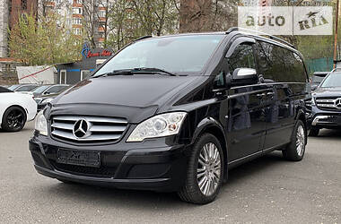 Мінівен Mercedes-Benz Viano 2011 в 
