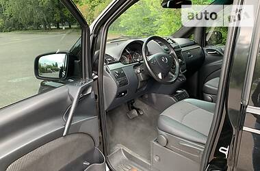 Мінівен Mercedes-Benz Viano 2013 в 