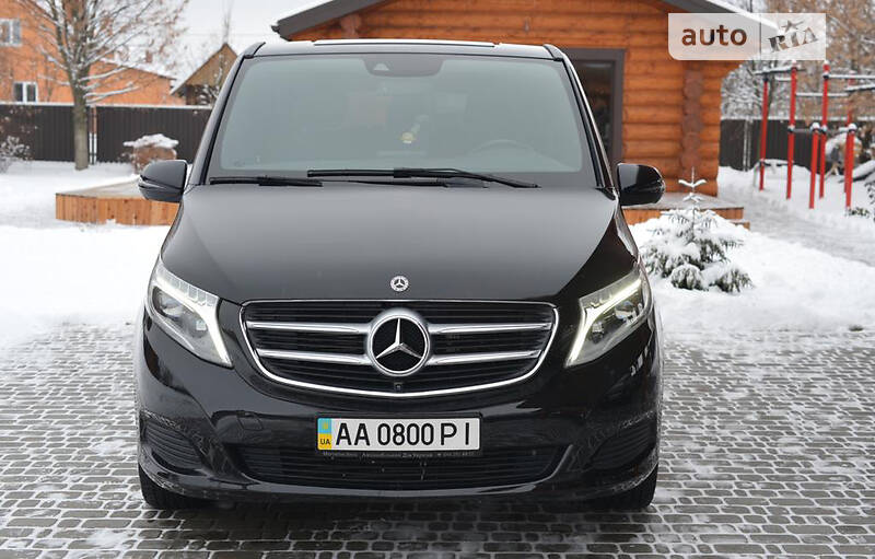 Минивэн Mercedes-Benz Viano 2017 в 