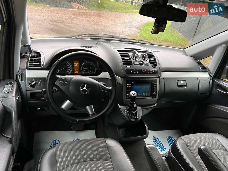 Мінівен Mercedes-Benz Viano 2013 в Львові