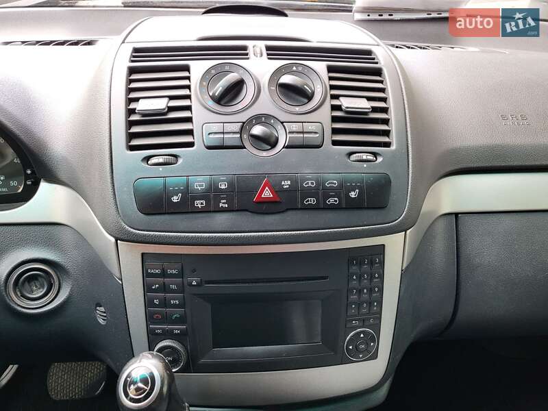 Мінівен Mercedes-Benz Viano 2011 в Львові