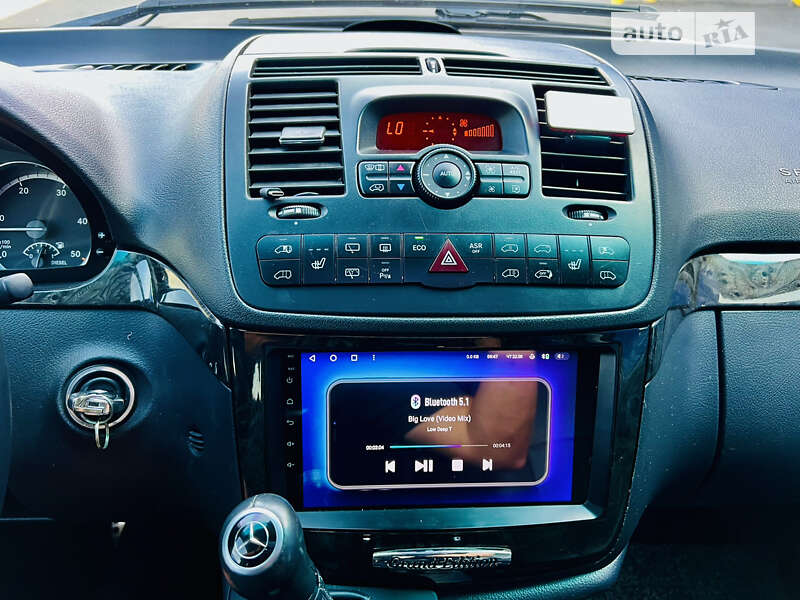 Минивэн Mercedes-Benz Viano 2011 в Кривом Роге фото 9 Минивэн Mercedes-Benz Viano 2011 в Кривом Роге