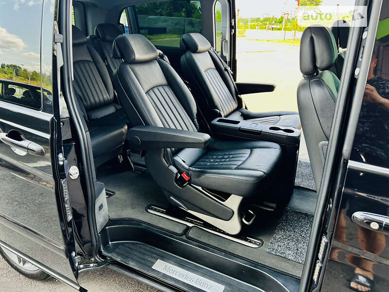 Минивэн Mercedes-Benz Viano 2011 в Кривом Роге фото 13 Минивэн Mercedes-Benz Viano 2011 в Кривом Роге