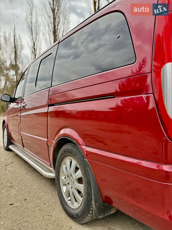 Мінівен Mercedes-Benz Viano 2004 в Охтирці