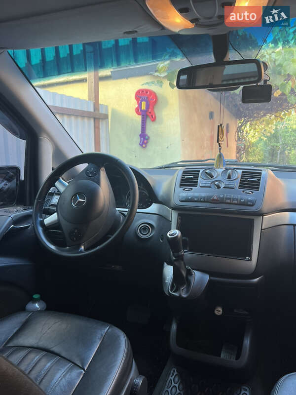 Мінівен Mercedes-Benz Viano 2013 в Харкові