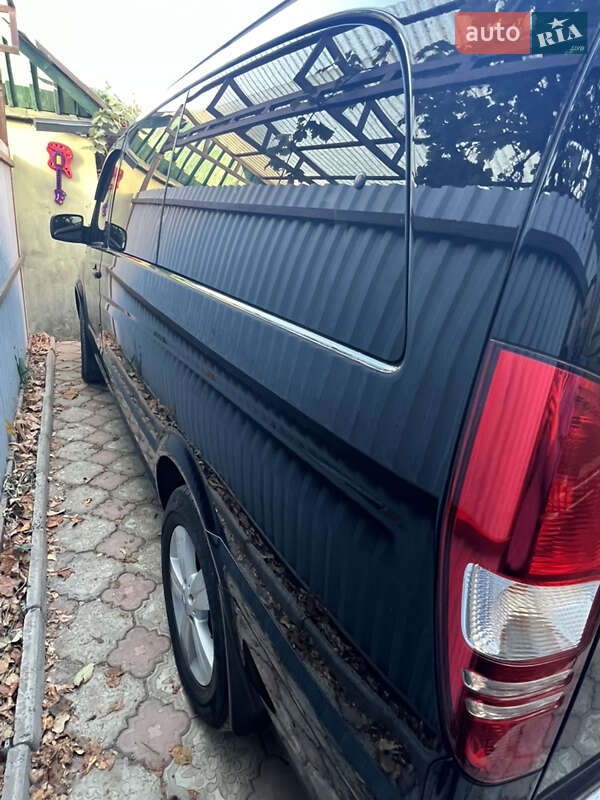 Мінівен Mercedes-Benz Viano 2013 в Харкові
