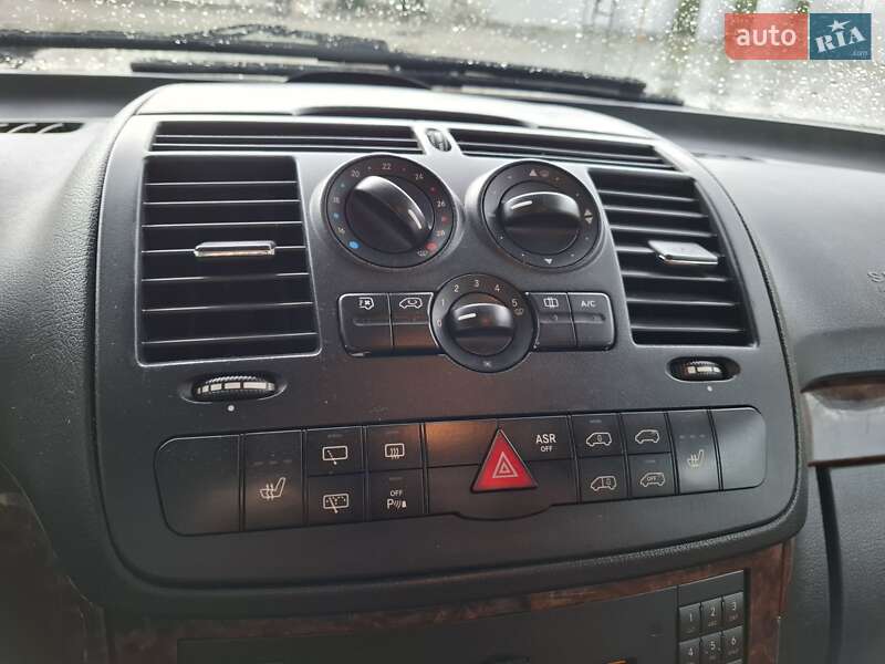 Мінівен Mercedes-Benz Viano 2012 в Чернівцях фото 20 Мінівен Mercedes-Benz Viano 2012 в Чернівцях