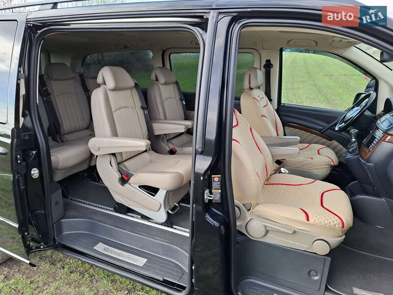 Мінівен Mercedes-Benz Viano 2012 в Чернівцях фото 33 Мінівен Mercedes-Benz Viano 2012 в Чернівцях