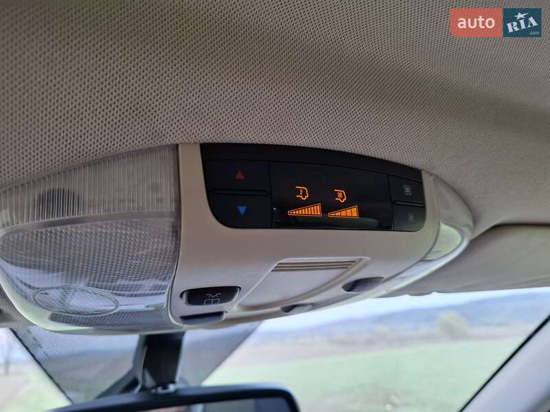 Мінівен Mercedes-Benz Viano 2012 в Чернівцях фото 50 Мінівен Mercedes-Benz Viano 2012 в Чернівцях