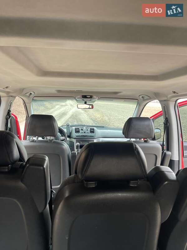 Минивэн Mercedes-Benz Viano 2012 в Киеве