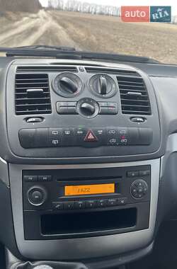 Минивэн Mercedes-Benz Viano 2012 в 
