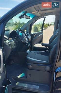Мінівен Mercedes-Benz Viano 2012 в 