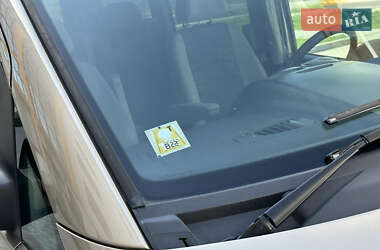 Мінівен Mercedes-Benz Viano 2011 в 