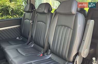 Мінівен Mercedes-Benz Viano 2013 в 