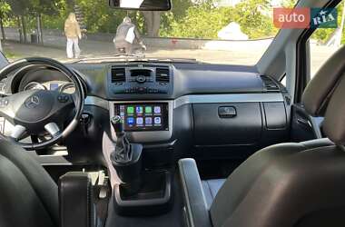 Мінівен Mercedes-Benz Viano 2013 в 