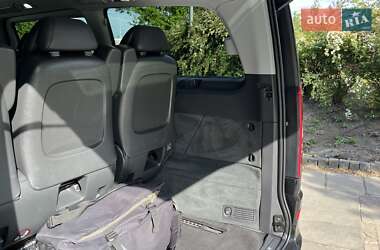 Мінівен Mercedes-Benz Viano 2013 в 