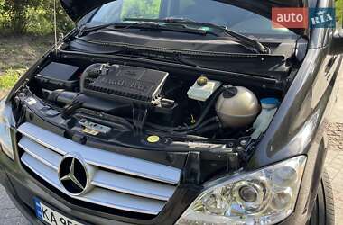 Мінівен Mercedes-Benz Viano 2013 в 