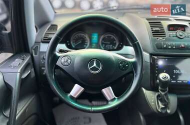 Минивэн Mercedes-Benz Viano 2012 в 