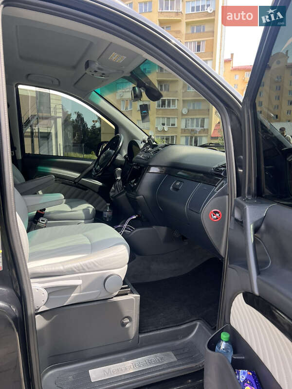 Мінівен Mercedes-Benz Viano 2011 в Львові