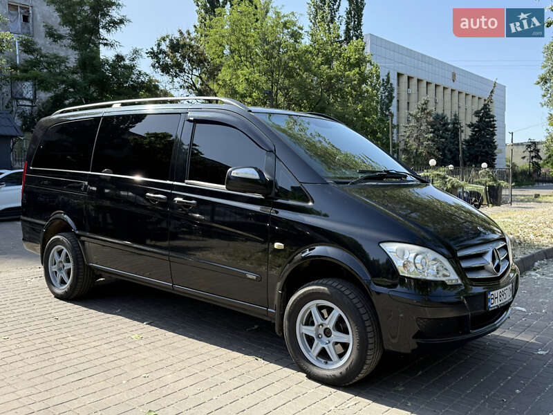 Мінівен Mercedes-Benz Viano 2010 в Одесі