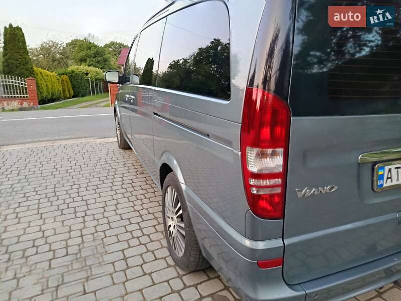 Минивэн Mercedes-Benz Viano 2012 в Косове
